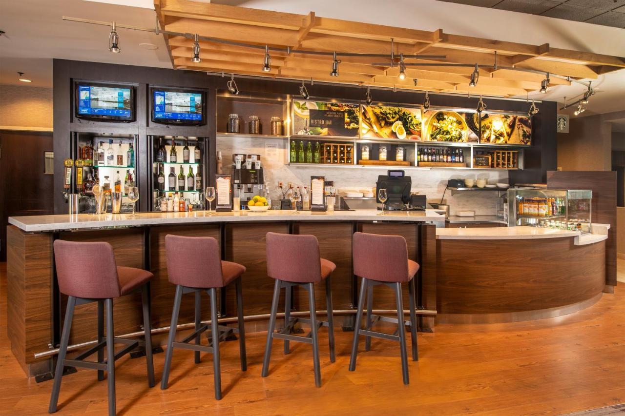 Courtyard By Marriott Dulles Airport Herndon/Reston Bagian luar foto